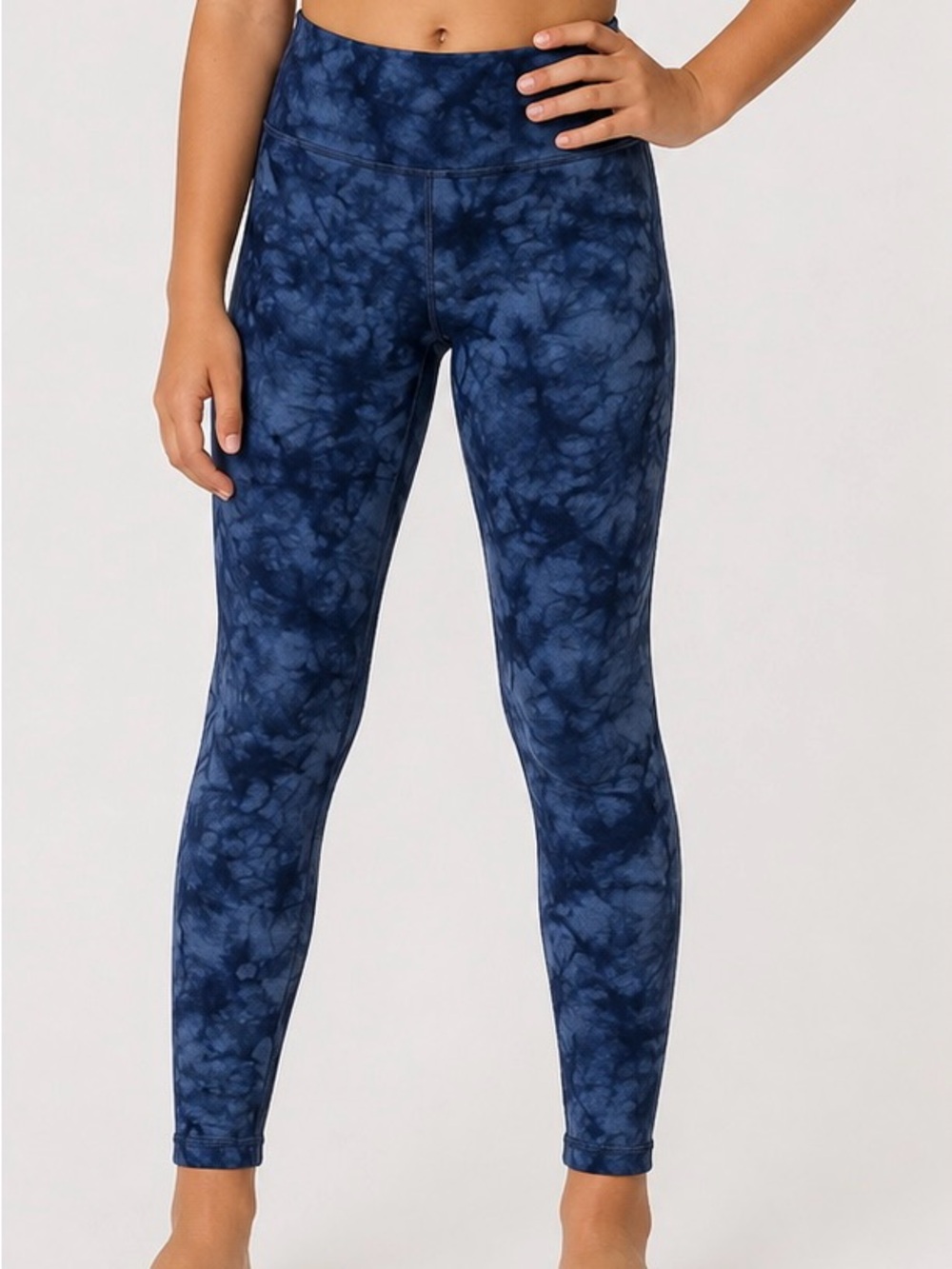 Athleta Girl's Blue Tie-Dye High Rise Leggings - medium